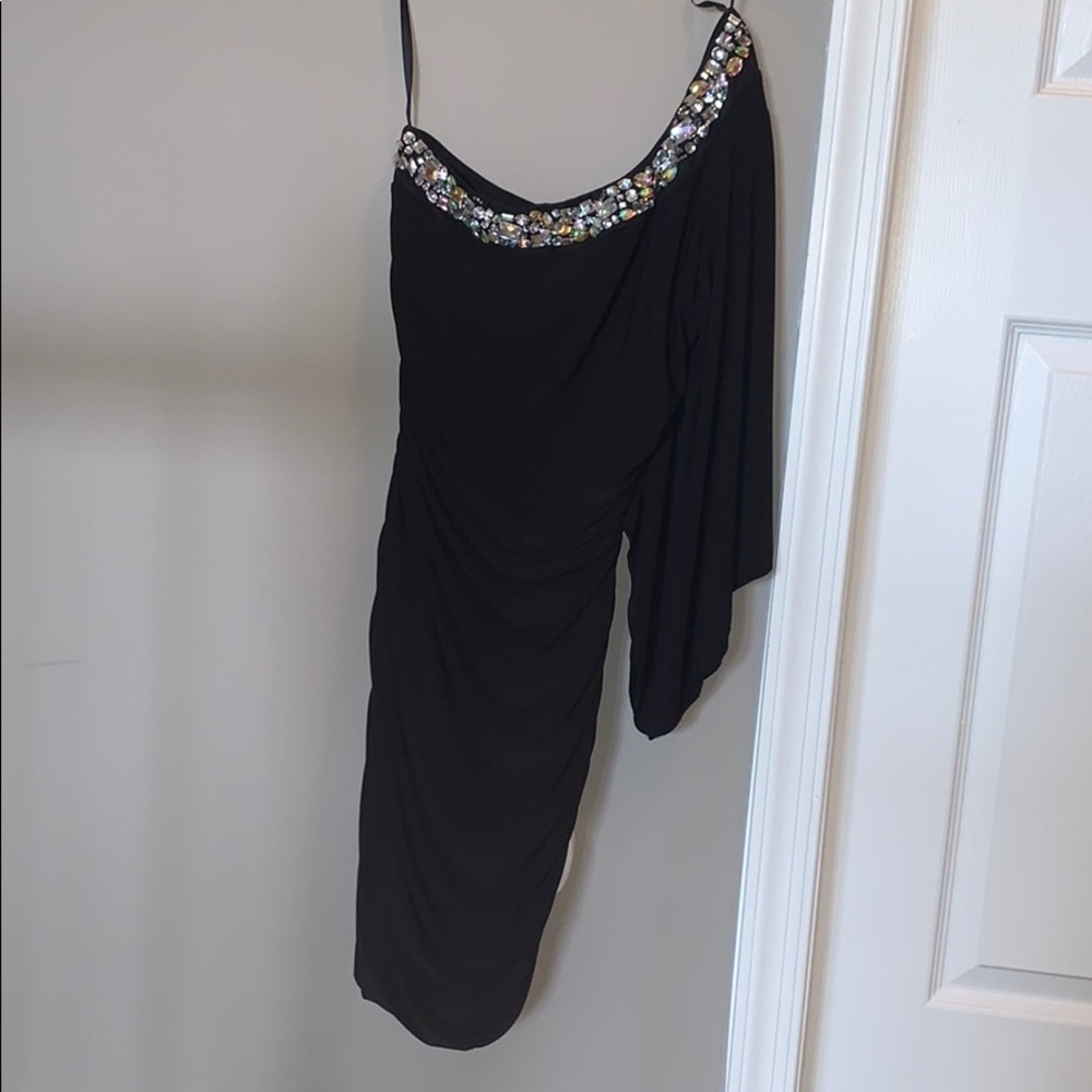 🖤ONE SHOULDER DRESS